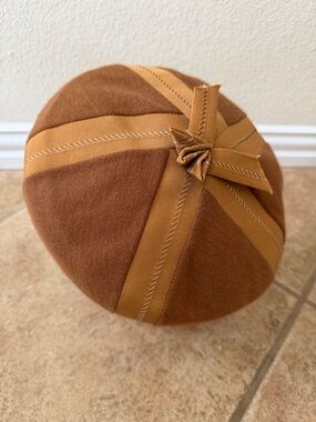 vintage 50’ Brown Ribbon Accent Beret Hat - Women